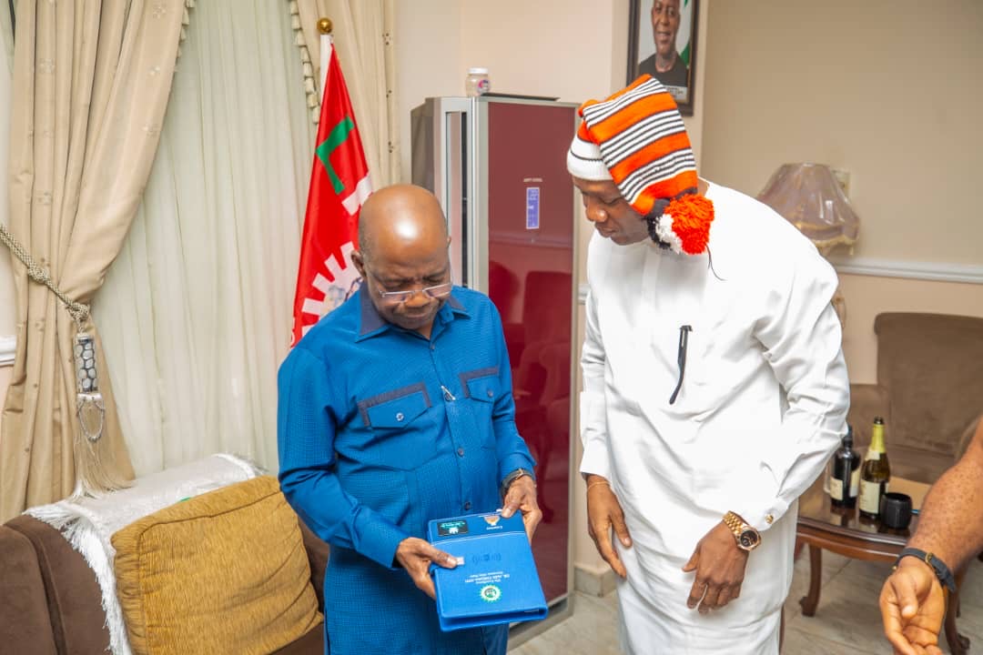 Collaboration for Progress: MD/CEO of Odigbo Properties Limited Meets Abia State Governor